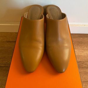 Hermes Reveuse Mules